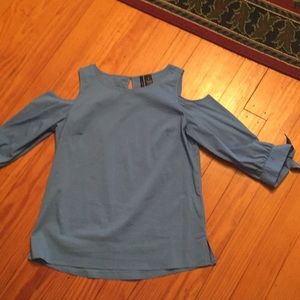 New Directions Blue Cold Shoulder tip